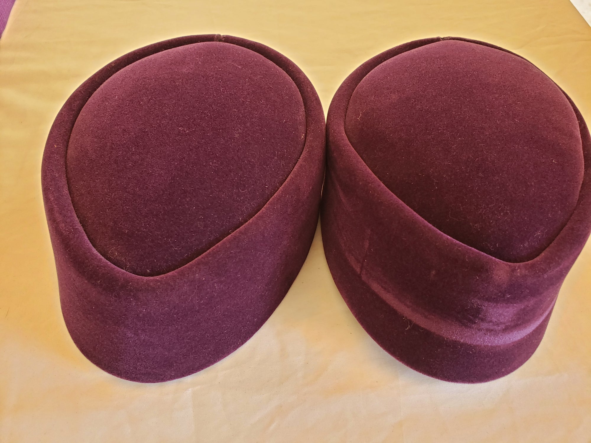 Velvet man's hat (Purple)