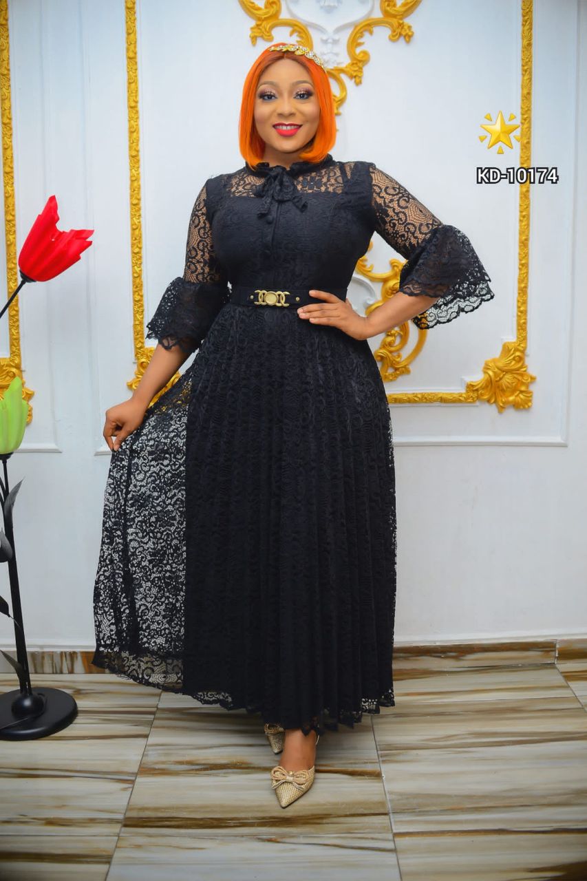 Elegant Lace Maxi Dress